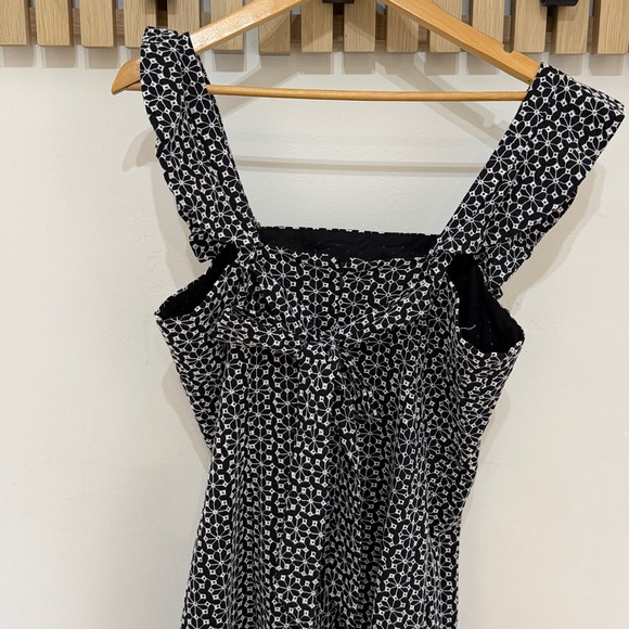 Scoop Black and White Embroidered Dress Size M (8-10) EUC - Picture 3 of 6